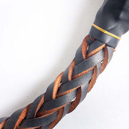 Moños Leather Dog Collar & Leash Set